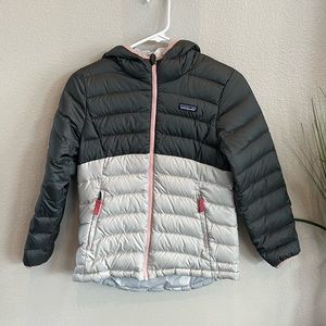 Patagonia Girls Reversible Grey Pink Hooded Down Jacket Size Medium